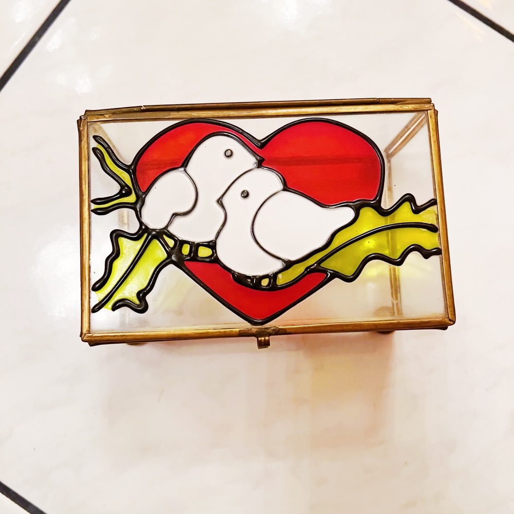Love Dove Glass Jewelry Box